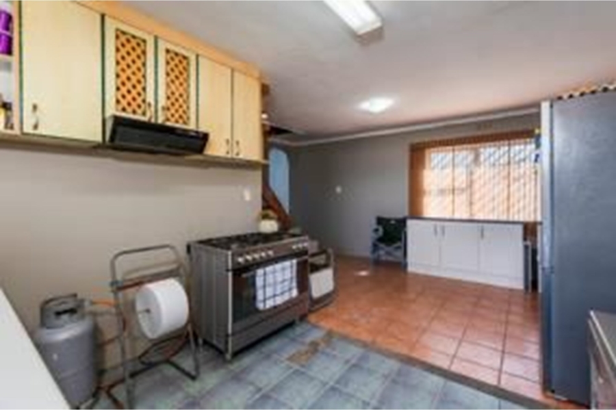 5 Bedroom Property for Sale in Strandfontein Western Cape